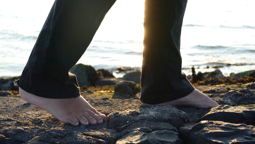 How do you easily prevent dry feet?